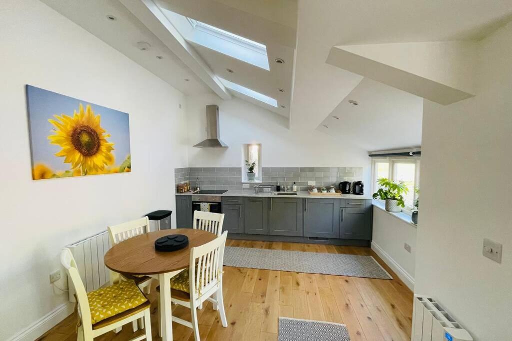 Paddock View, Castle Combe Villa Ngoại thất bức ảnh